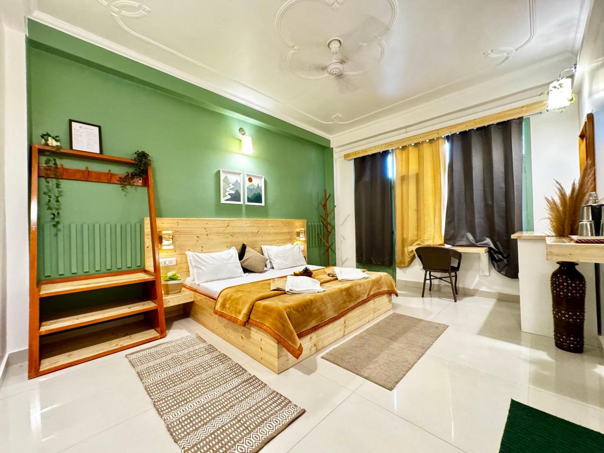 Hotel The Royal Orchard Kasol Exterior foto