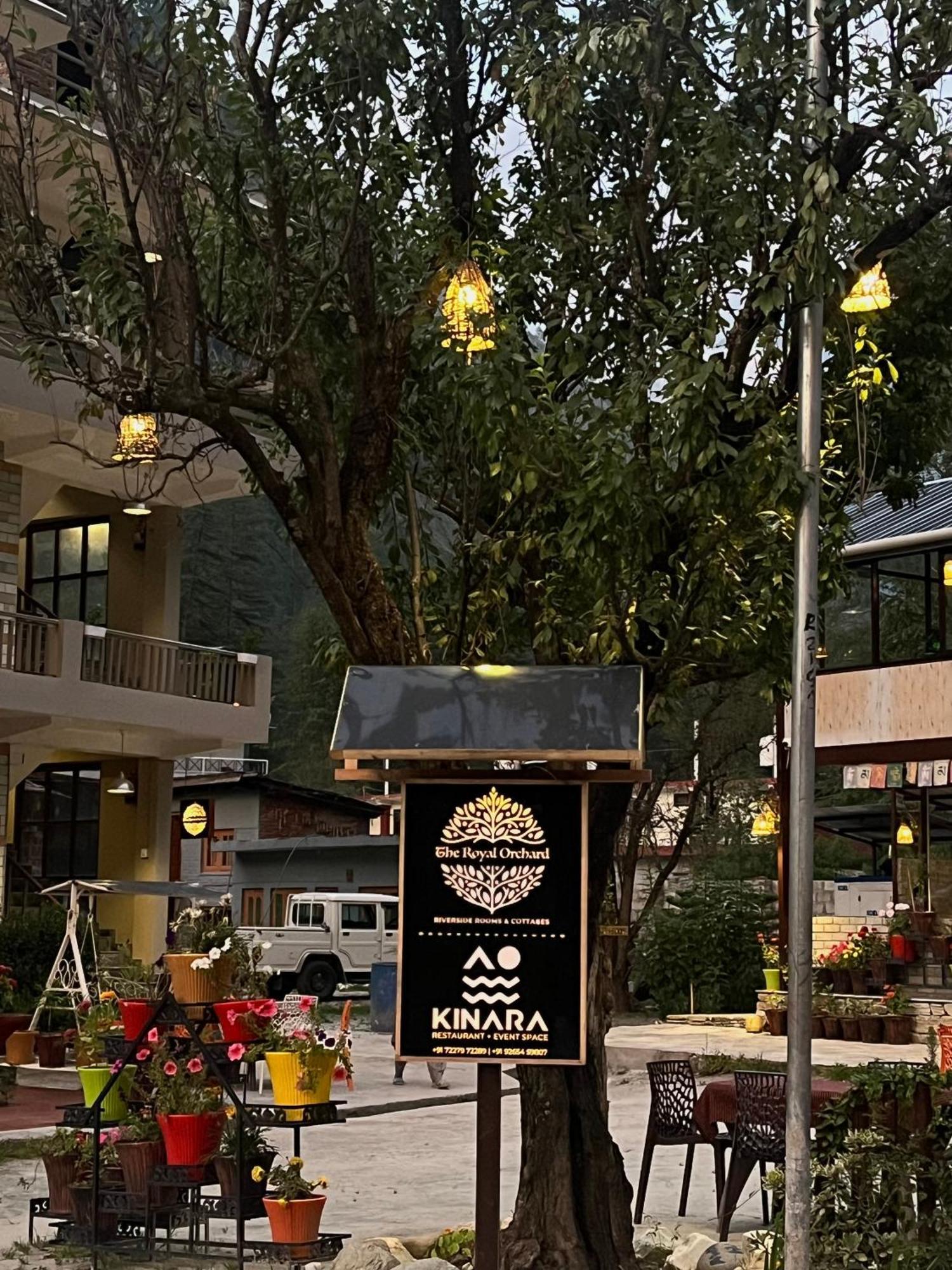 Hotel The Royal Orchard Kasol Exterior foto